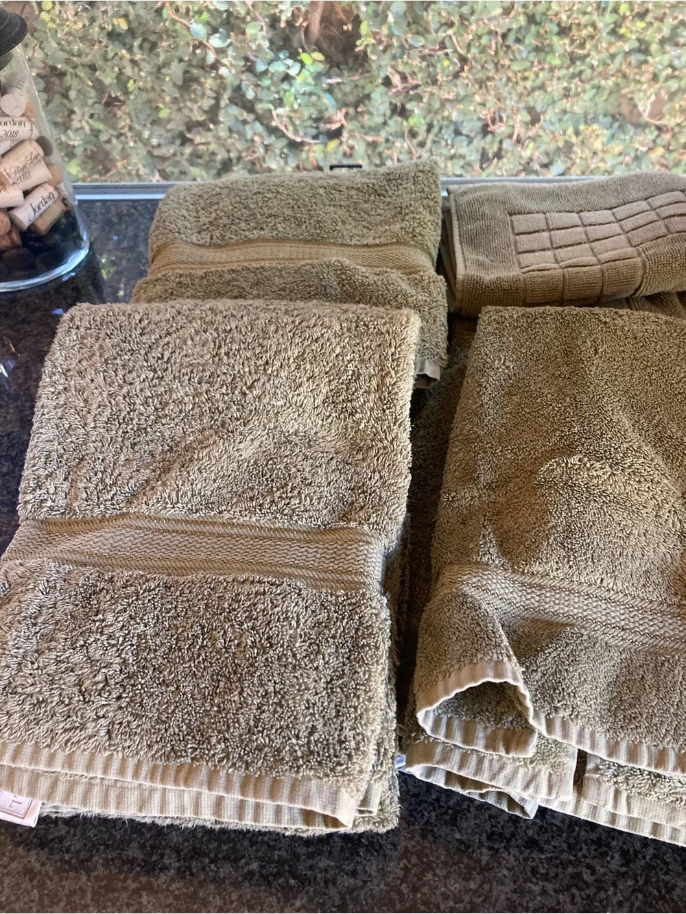 2 Croscill towels, 3 hand towels and 1 bath mat.